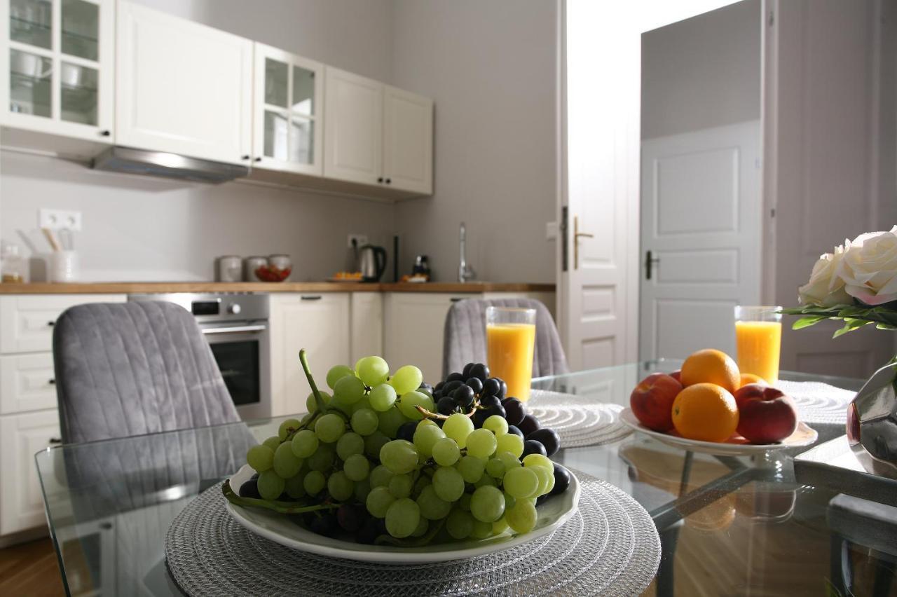 Gem Apartment By Castle Krakow Ngoại thất bức ảnh