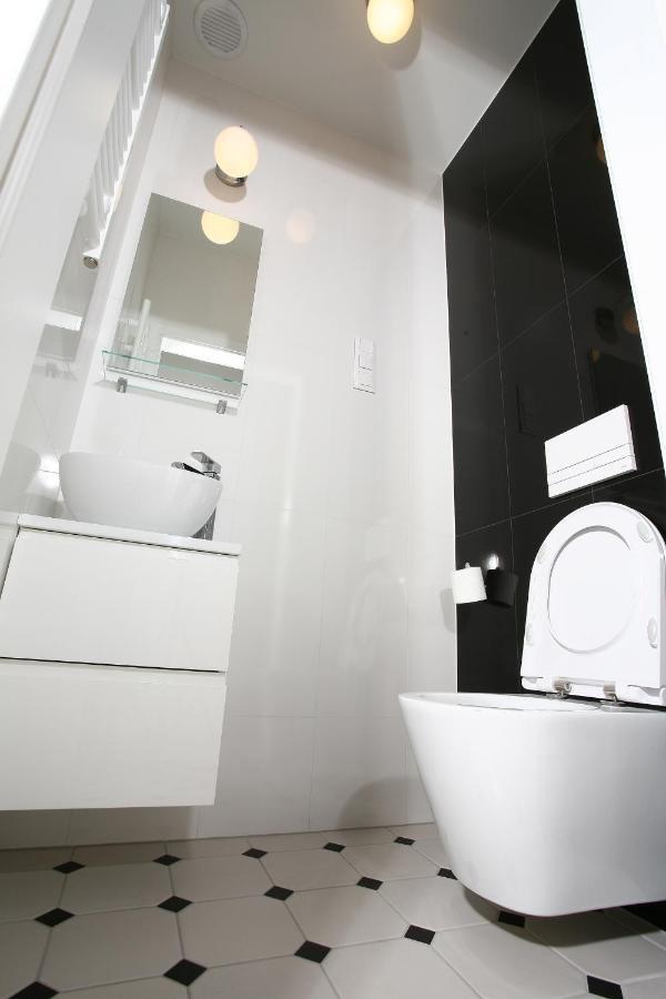 Gem Apartment By Castle Krakow Ngoại thất bức ảnh